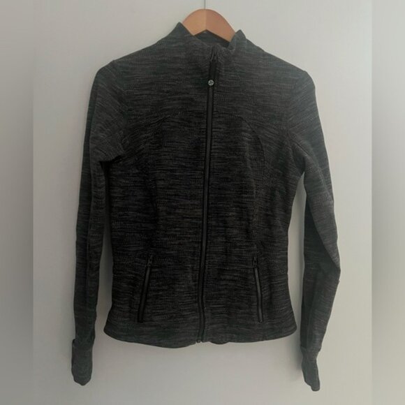 Lululemon Forme Jacket (Cuffins) Deep Coal size 6 - Picture 1 of 4